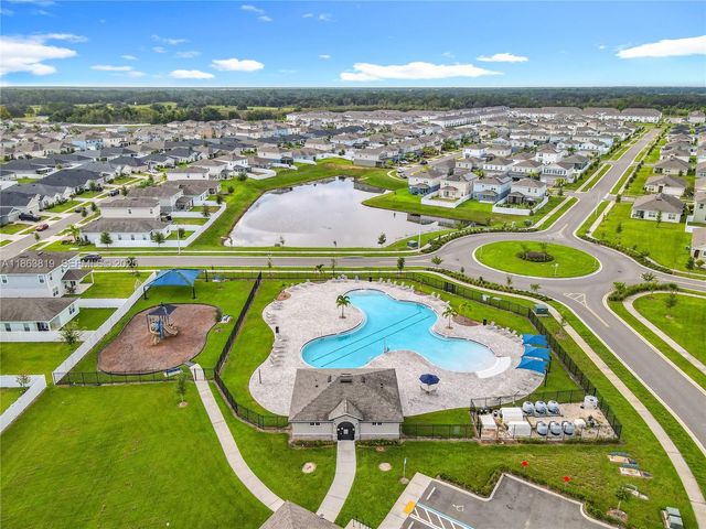 1060 Cascade Drive, Davenport, FL 33837