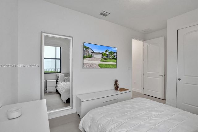 2357 Rollingwood Court, Oakland Park, FL 33309