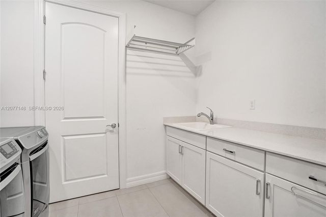 2357 Rollingwood Court, Oakland Park, FL 33309