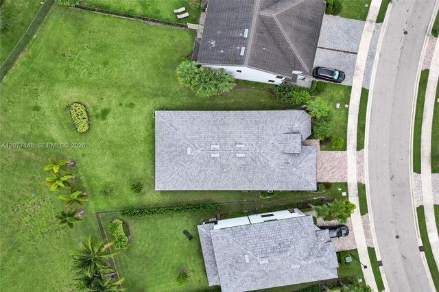 2357 Rollingwood Court, Oakland Park, FL 33309