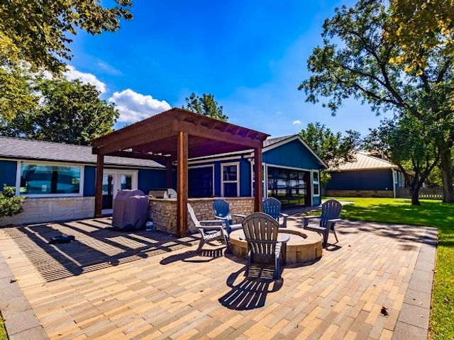 1017 Airport Road, Possum Kingdom Lake, TX 76449