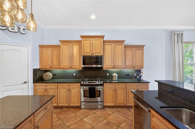 9960 Rookery CIR, Estero, FL 33928