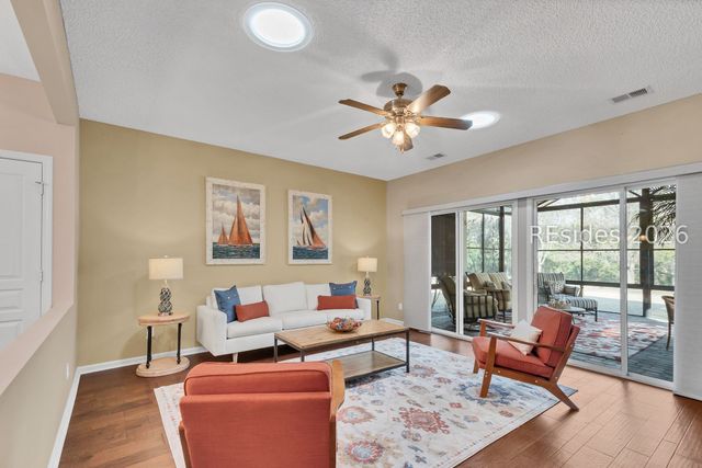 29 Holly Ribbons Cir, Bluffton, SC 29909