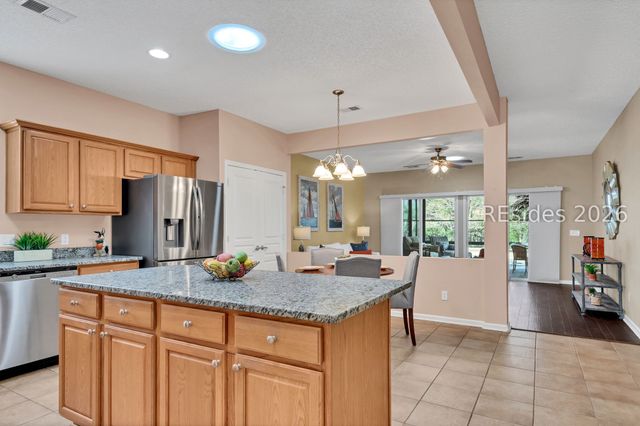 29 Holly Ribbons Cir, Bluffton, SC 29909