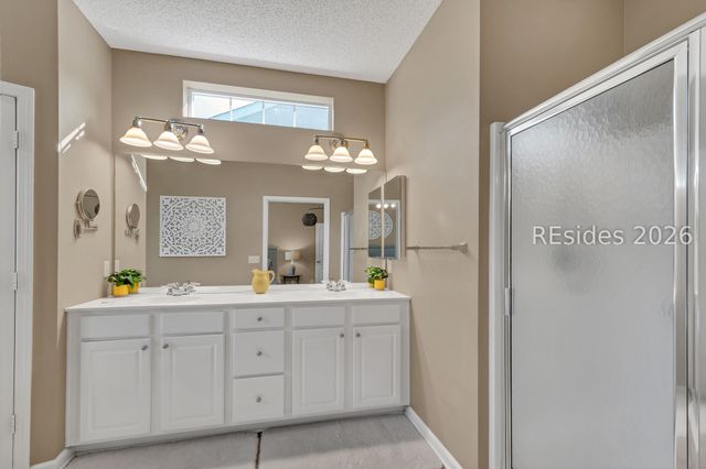 29 Holly Ribbons Cir, Bluffton, SC 29909