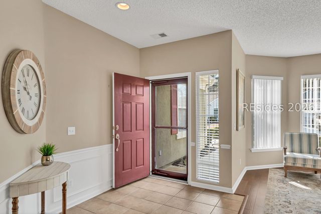 29 Holly Ribbons Cir, Bluffton, SC 29909