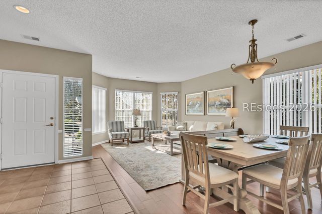 29 Holly Ribbons Cir, Bluffton, SC 29909