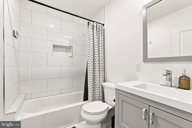 1831 REED ST, Philadelphia, PA 19146