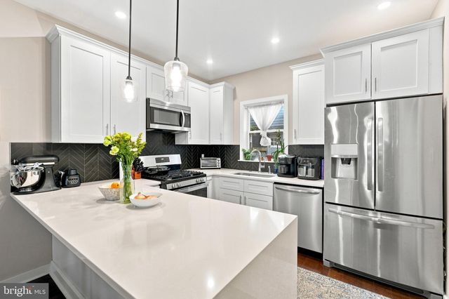 1831 REED ST, Philadelphia, PA 19146