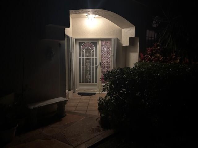 6208 Bear Creek Court, Lake Worth, FL 33467