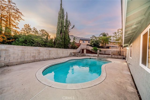 12013 Rockridge, Fontana, CA 92337