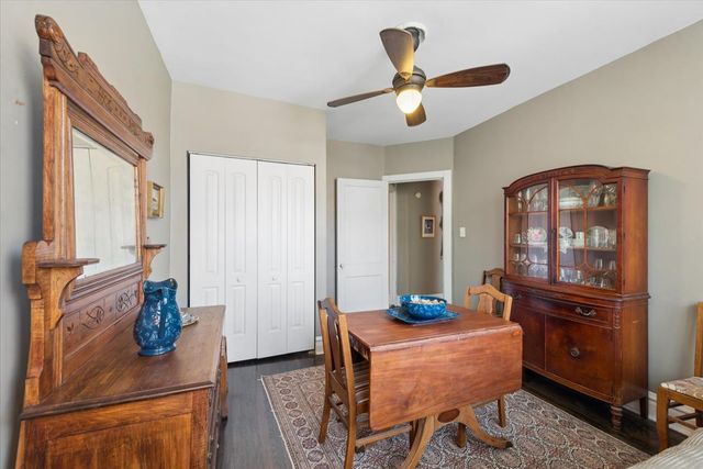 1243 W Thorndale Avenue 2E, Chicago, IL 60660