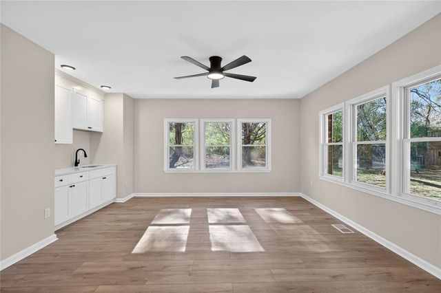 18 Dyer Circle, Carrollton, GA 30116