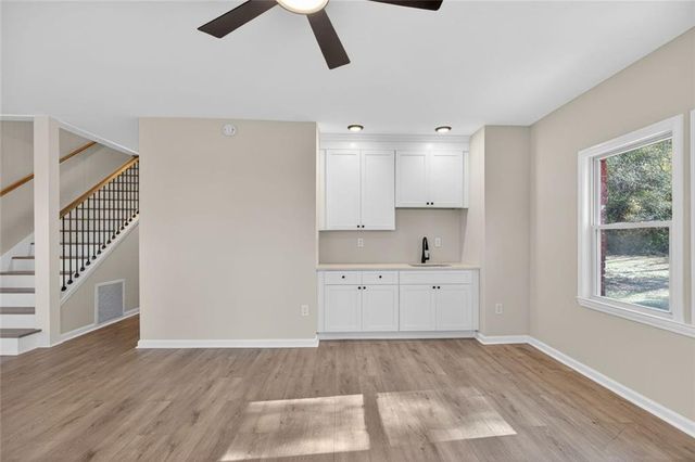 18 Dyer Circle, Carrollton, GA 30116