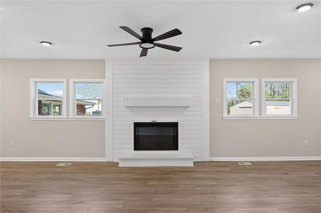 18 Dyer Circle, Carrollton, GA 30116