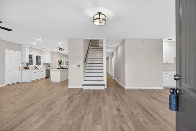 18 Dyer Circle, Carrollton, GA 30116