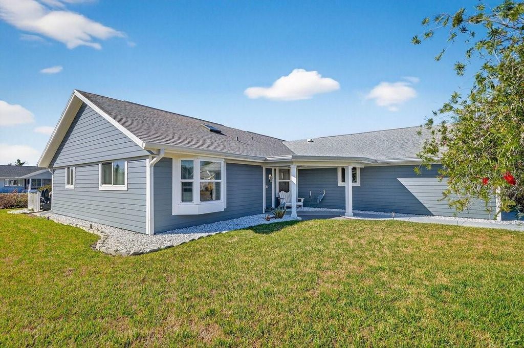 Image 42 of property listing at 331 CITRUS OPEN DRIVE, New Smyrna Beach, FL 32168