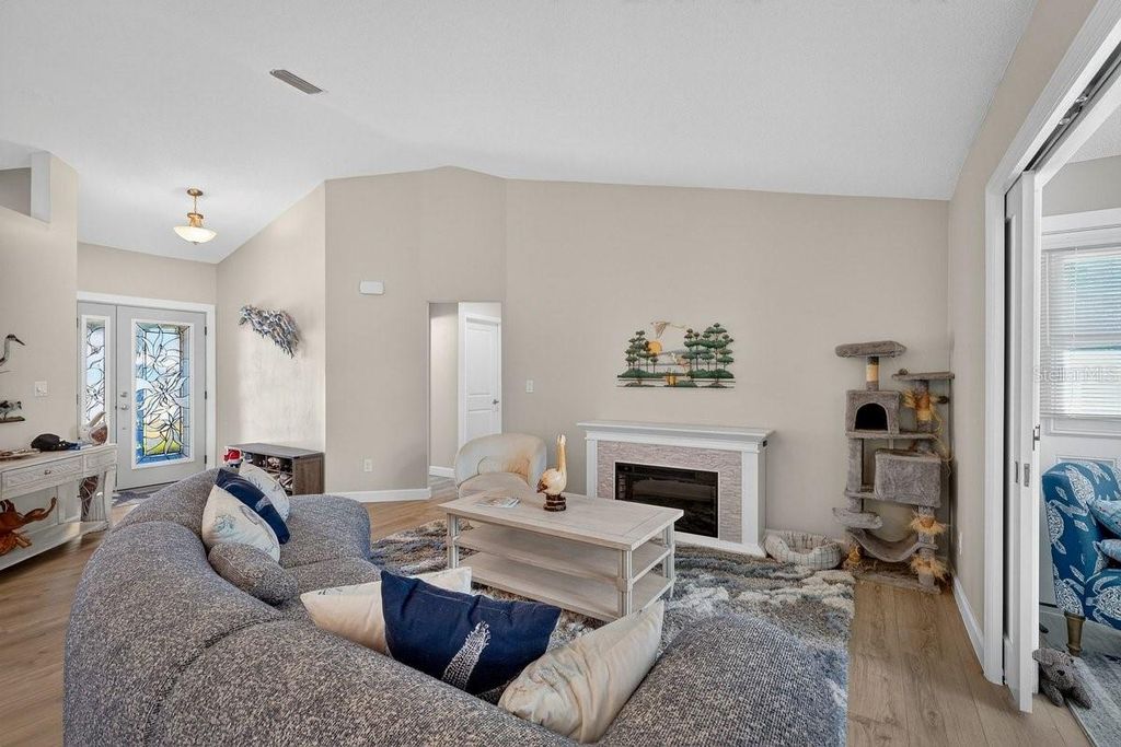 Image 6 of property listing at 331 CITRUS OPEN DRIVE, New Smyrna Beach, FL 32168