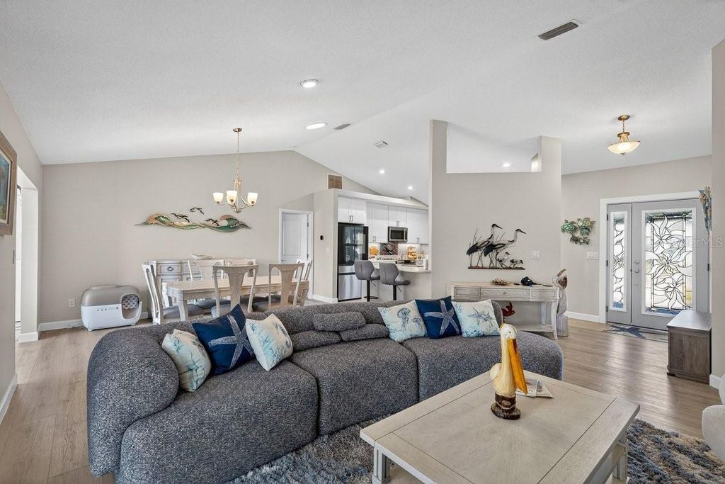 Image 7 of property listing at 331 CITRUS OPEN DRIVE, New Smyrna Beach, FL 32168