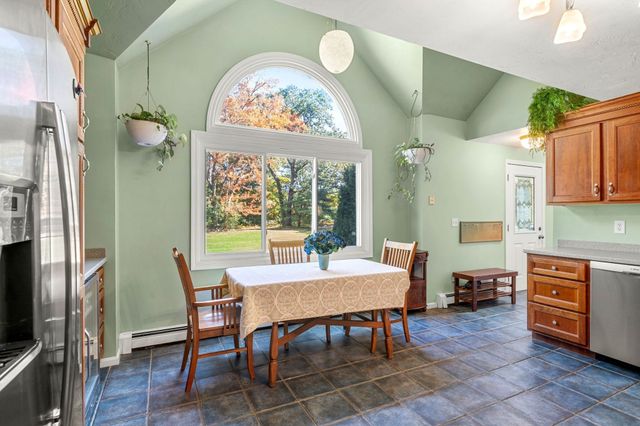 15 Bruce St, Littleton, MA 01460