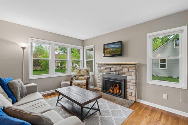 5800 Knox Avenue S, Minneapolis, MN 55419