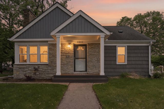 5800 Knox Avenue S, Minneapolis, MN 55419