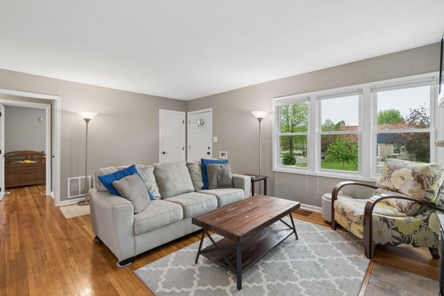 5800 Knox Avenue S, Minneapolis, MN 55419