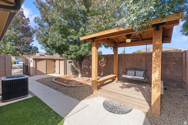 974 N PAINTED CLOUD PL, Washington, UT 84780