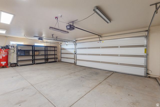 974 N PAINTED CLOUD PL, Washington, UT 84780