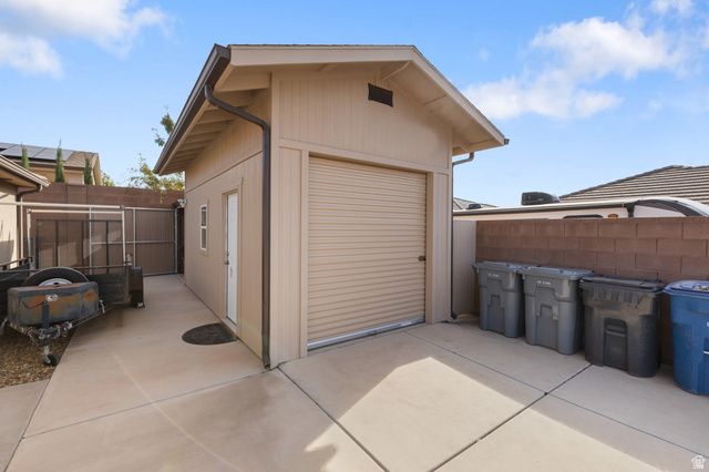 974 N PAINTED CLOUD PL, Washington, UT 84780