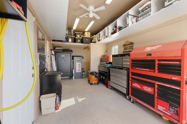 974 N PAINTED CLOUD PL, Washington, UT 84780