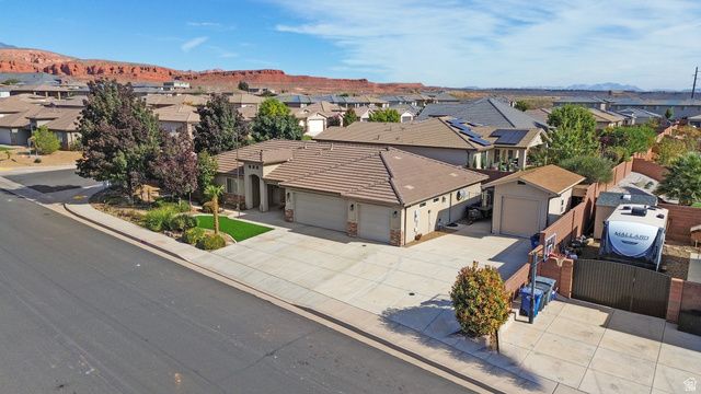 974 N PAINTED CLOUD PL, Washington, UT 84780