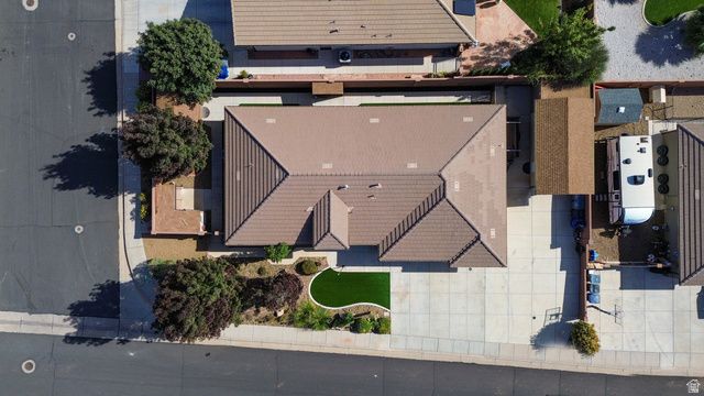 974 N PAINTED CLOUD PL, Washington, UT 84780