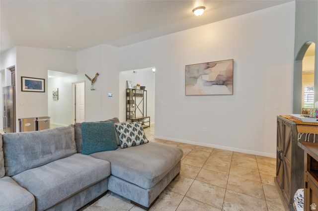 974 N PAINTED CLOUD PL, Washington, UT 84780