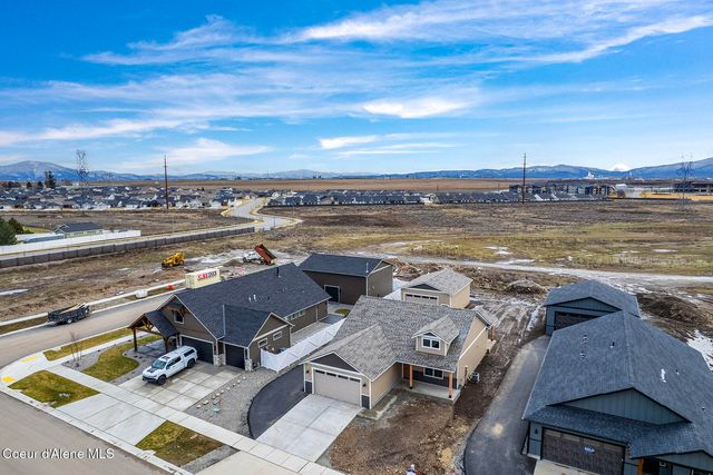 8892 W Swather AVE, Rathdrum, ID 83858