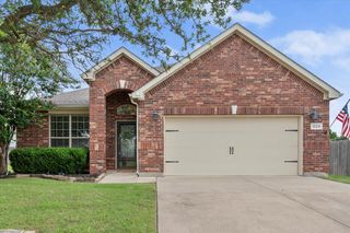 1224 Shelley Drive, Burleson, TX 76028
