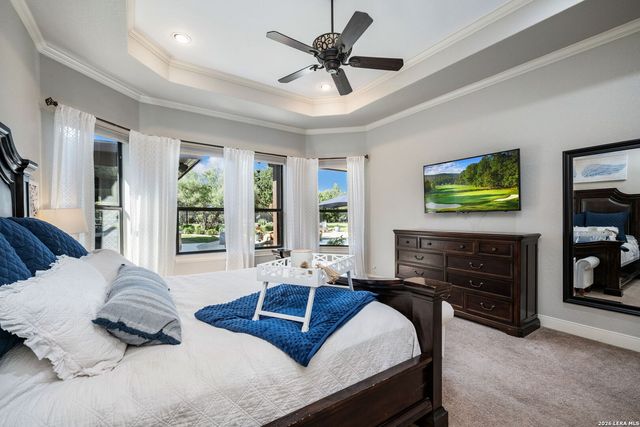 8820 Cavalry Dr, Boerne, TX 78015