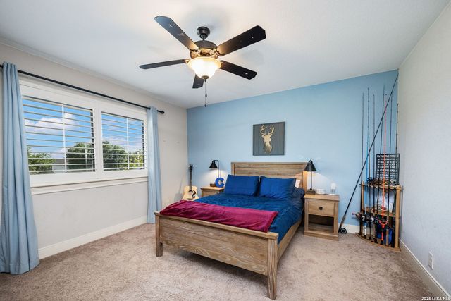 8820 Cavalry Dr, Boerne, TX 78015