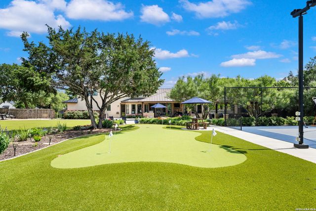 8820 Cavalry Dr, Boerne, TX 78015