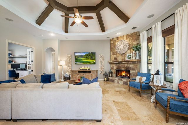 8820 Cavalry Dr, Boerne, TX 78015