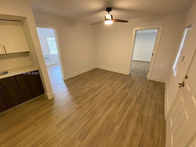 11310 Peachtree Dr, Miami, FL 33161