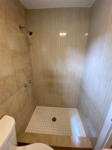 11310 Peachtree Dr, Miami, FL 33161