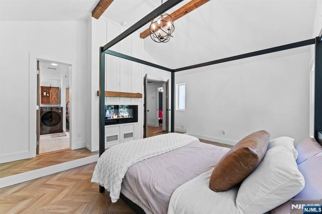 9 Lawnwood Avenue, Newton, NJ 07860