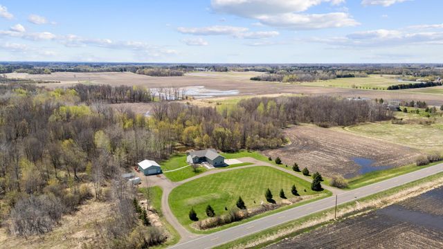 9304 373rd Avenue NW, Princeton, MN 55371