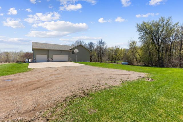 9304 373rd Avenue NW, Princeton, MN 55371