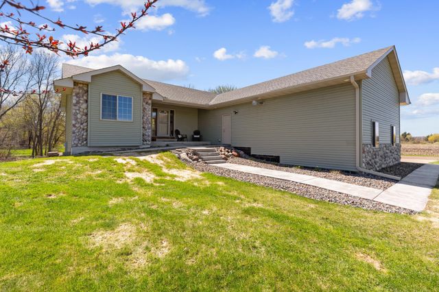 9304 373rd Avenue NW, Princeton, MN 55371