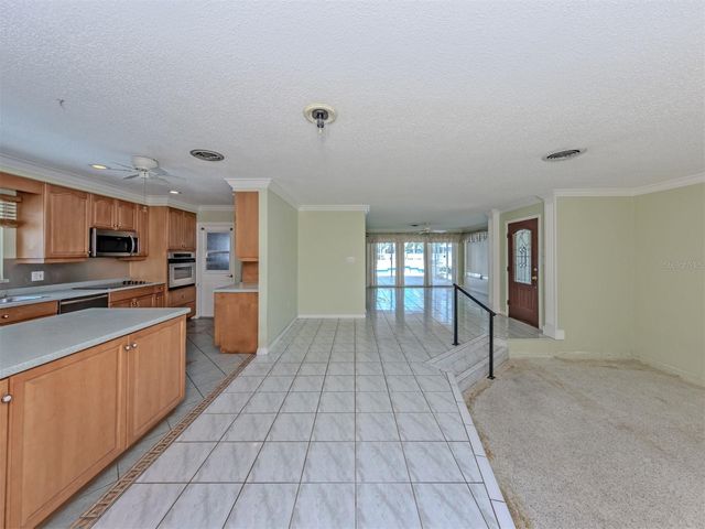 24 GULF MANOR DRIVE, Venice, FL 34285