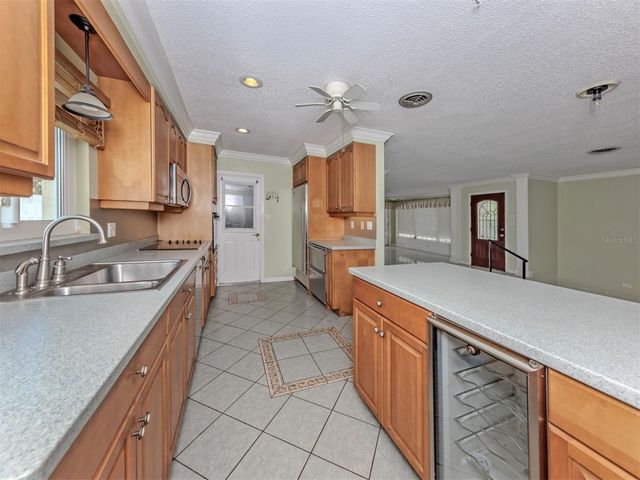 24 GULF MANOR DRIVE, Venice, FL 34285