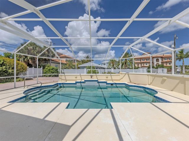 24 GULF MANOR DRIVE, Venice, FL 34285