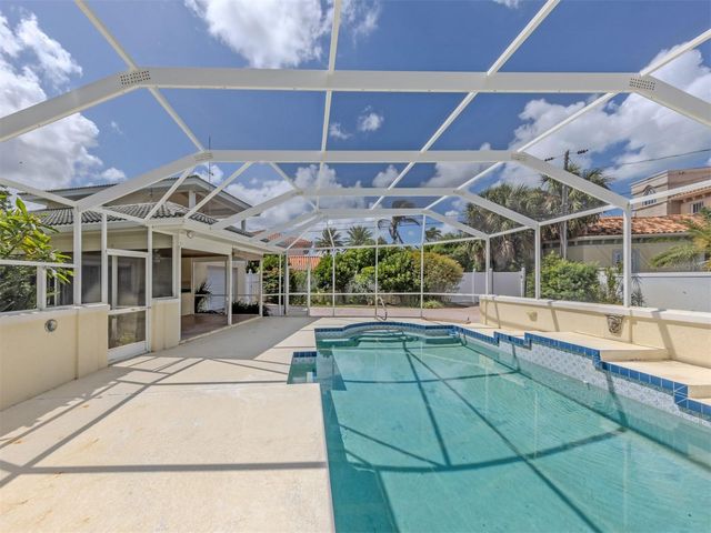 24 GULF MANOR DRIVE, Venice, FL 34285